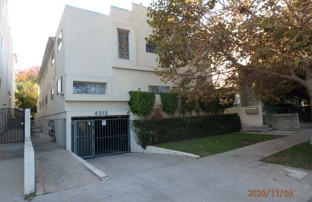 4315 Dixie Canyon Avenue - 4315 Dixie Canyon Avenue, Los Angeles, CA 91423