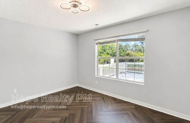 3511 Silver Oak Court Gallery 3