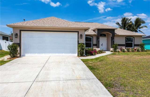 2007 Northwest 21st Street - 2007 Northwest 21st Street, Cape Coral, FL 33993