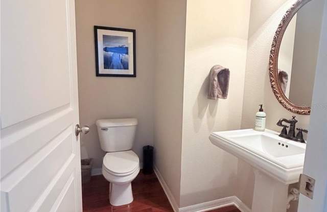 6015 CHURCHSIDE Drive Gallery 4