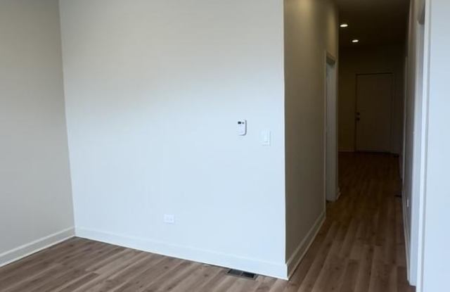 5132 S Wolcott Avenue Gallery 4
