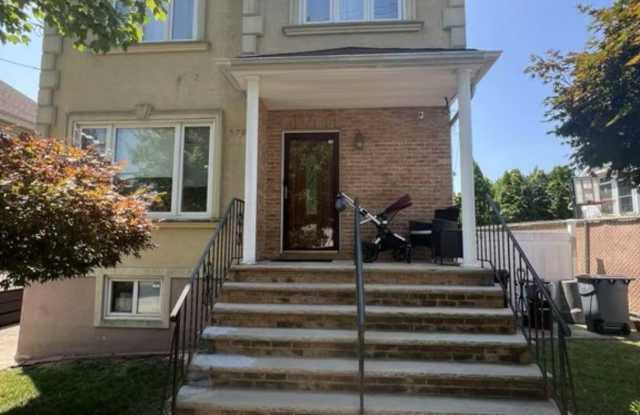 578 Wilson Ave photos photos
