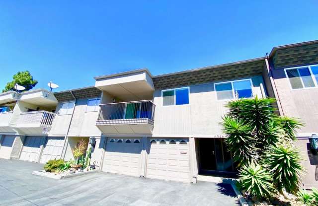 FOR RENT -  3 Bd/2 Ba 1,392 Sf In Friars Village Community, Townhome In San Diego Fashion Valley Area. photos photos
