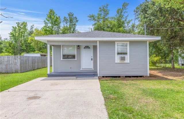 3 Bedroom 1 Bathroom Home for Rent photos photos