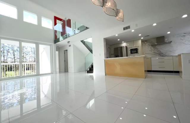 4648 NW 97th Pl - 4648 Northwest 97th Place, Doral, FL 33178 4648 NW 97th Pl - 4648 Northwest 97th Place, Doral, FL 33178