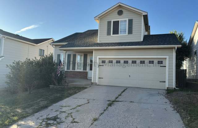 Cozy 2 Bedroom House in North Fountain Gallery 1