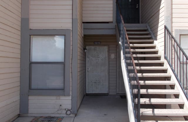 5656 S Wood Crest Drive - 5656 South Wood Crest Drive, Tucson, AZ 85746 5656 S Wood Crest Drive - 5656 South Wood Crest Drive, Tucson, AZ 85746