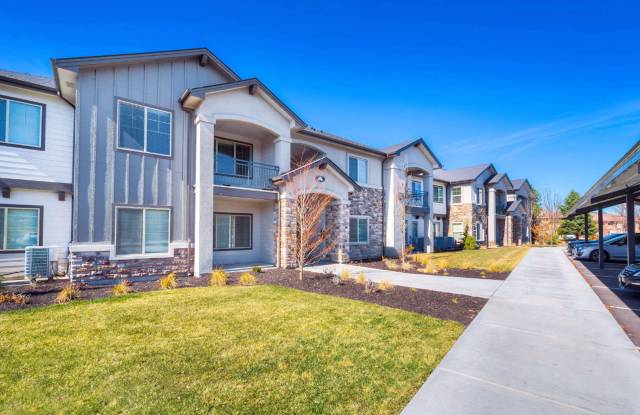 Eagle River Apartments Gallery 2