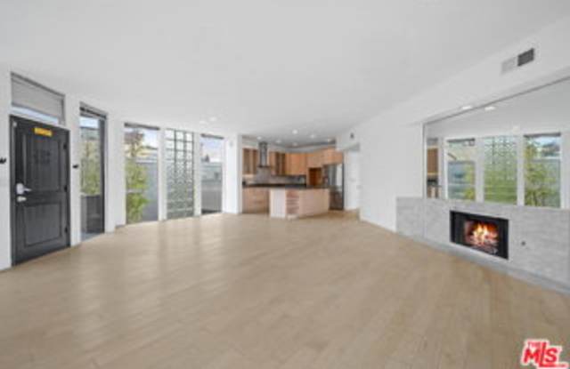 20 28th Avenue Gallery 2