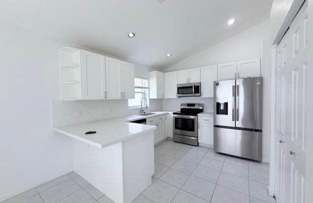 1975 Oak Berry Circle, Wellington, FL 33414 - 6115 photos photos