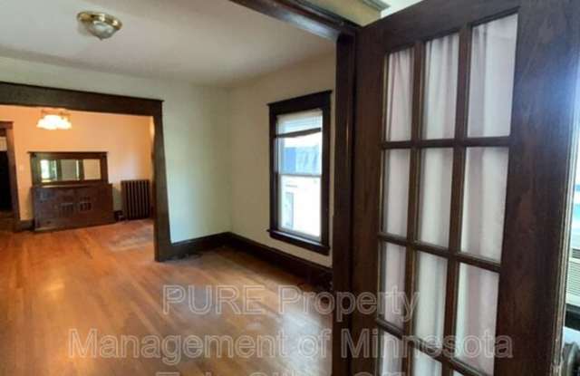 3129 Garfield Ave photos photos