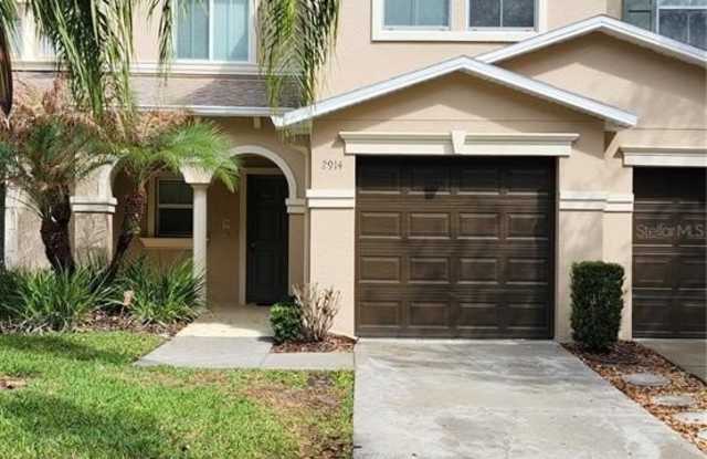 2914 ROYAL TUSCAN Lane Gallery 1