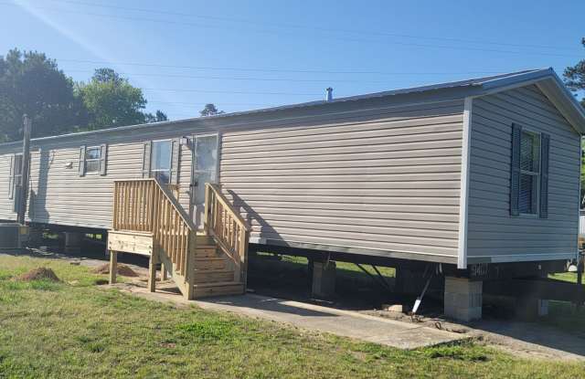 NEW LISTING!!!! Dont Miss Out photos photos