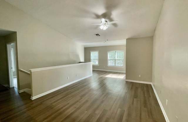 Spacious 2nd Floor - 2 Bed -2 Bath w/ Flex Space & Balcony in Courtney Landings Gallery 4