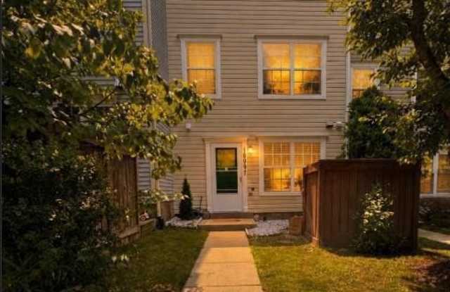 18997 HIGHSTREAM DR #834 Gallery 2