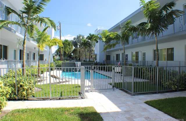321 S Shore Dr photos photos