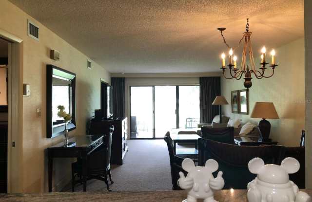29129 BAY HOLLOW Drive Gallery 4