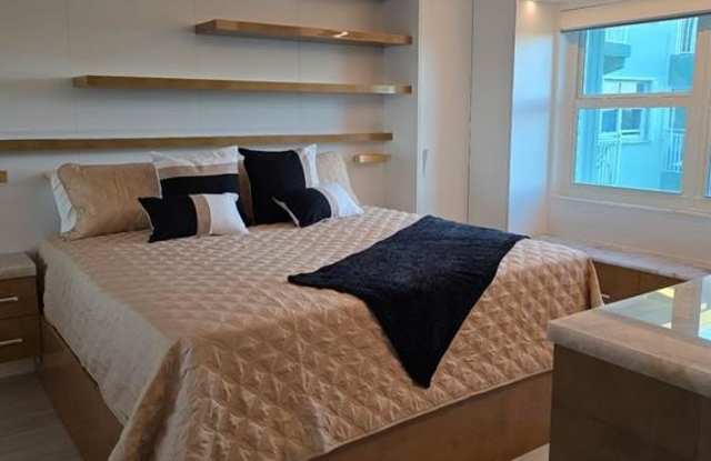 1035 Hillsboro Mile photos photos