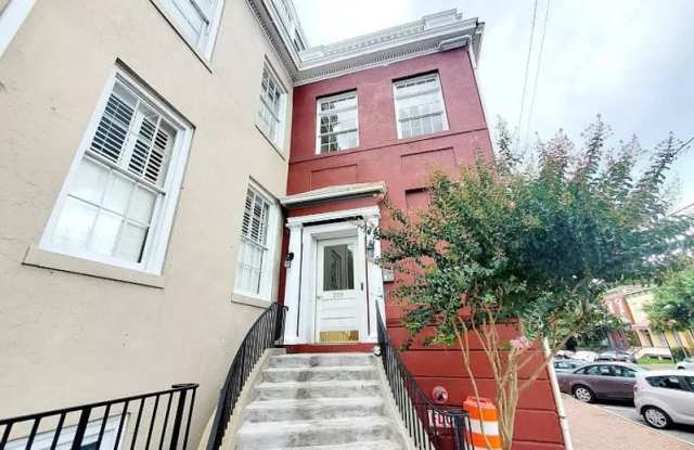 219 N 19th St photos photos