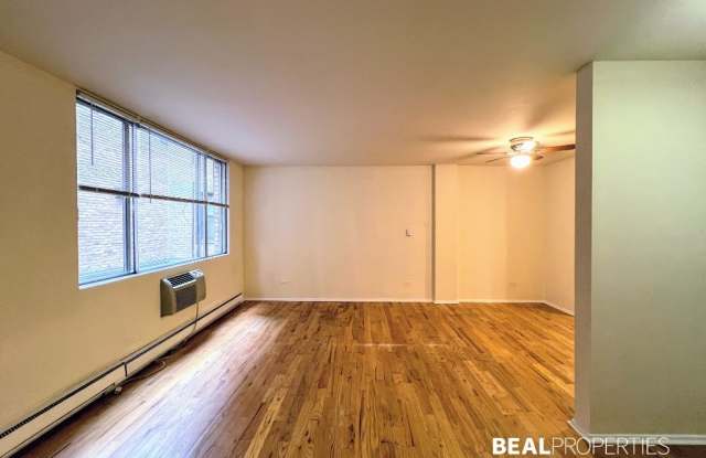 1446 N Dearborn St photos photos