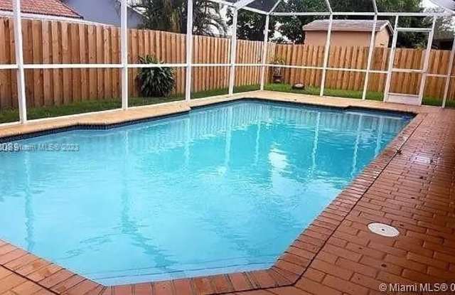 16351 SW 146th Ct Gallery 4