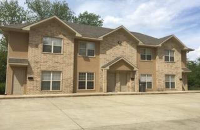 1106 Kitchen Street - 2 photos photos