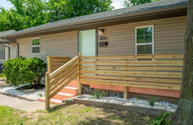 3220 Cashion Place Gallery 3