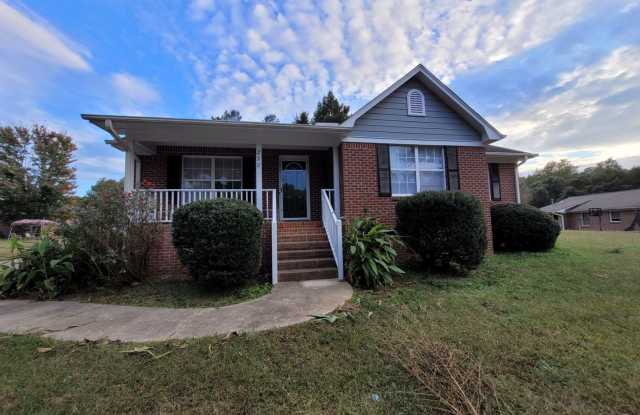 For Rent - Hart County - Fay Kight Circle - Three Bedroom and Two Bathroom Home photos photos