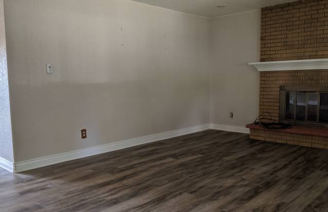 4698 South Fountain Circle Gallery 3
