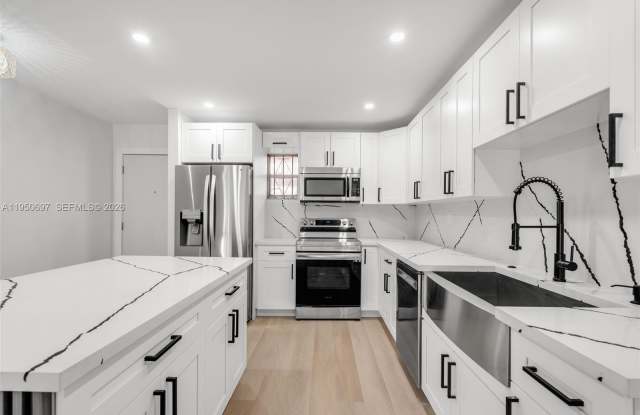 1890 W 56th St photos photos