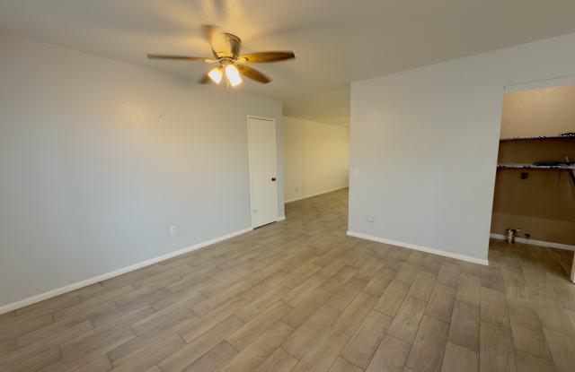 2931 E 19th St photos photos