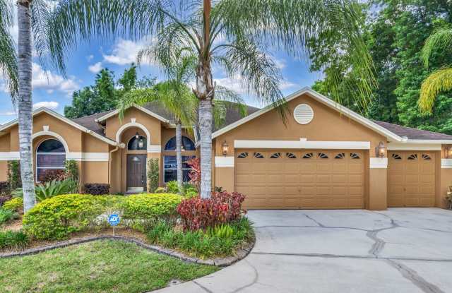 4/3 Gorgeous Pool Home in Meadow Point photos photos