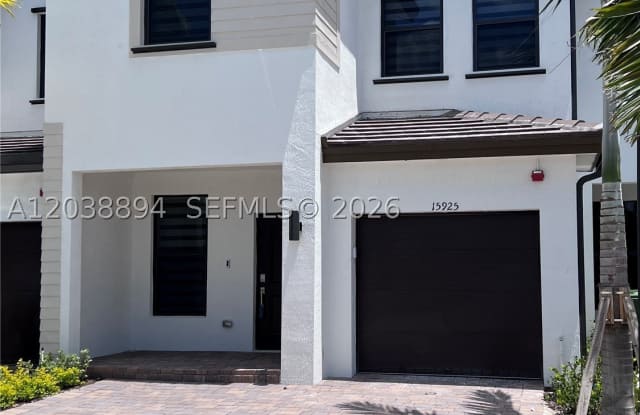 15925 SW 2 PL photos photos 15925 SW 2 PL photos photos