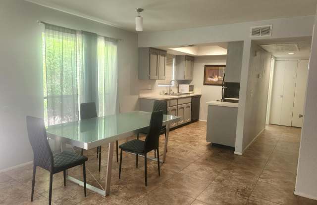 3119 W COCHISE Drive Gallery 2