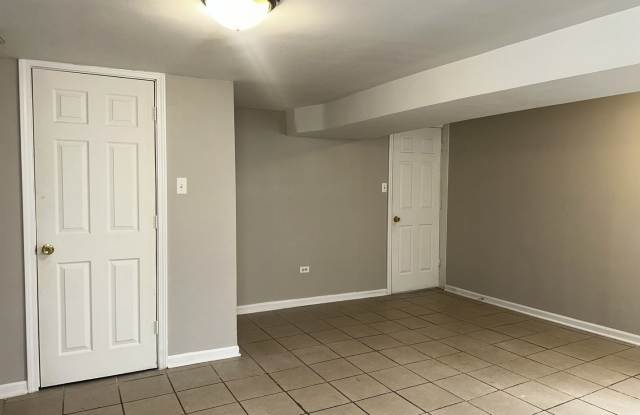 7719 S Essex Avenue Gallery 4