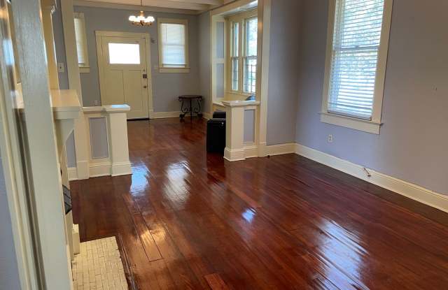 4 Bed 2 Bath Rental photos photos