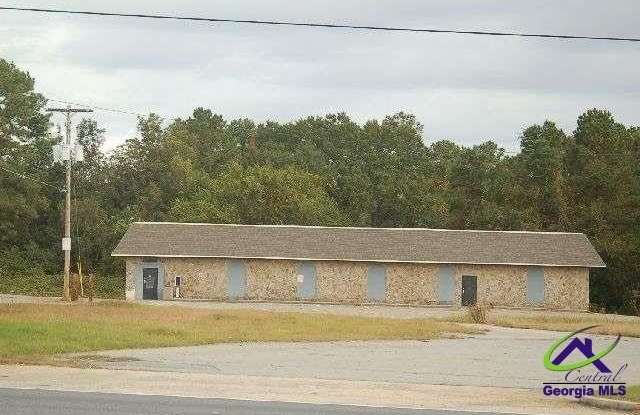2070 Watson Blvd. photos photos