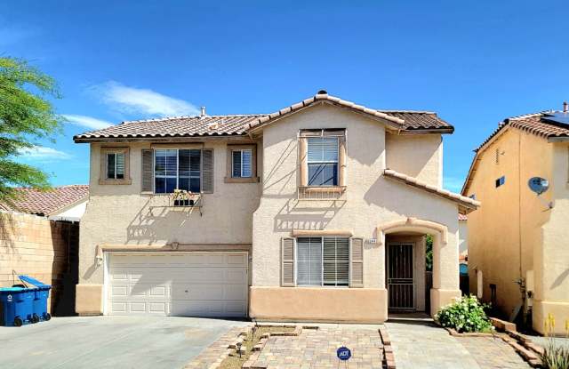 8344 Golden Cypress Ave - 3 bedrooms , 2.5 bathrooms, 1957 SQFT Gallery 1