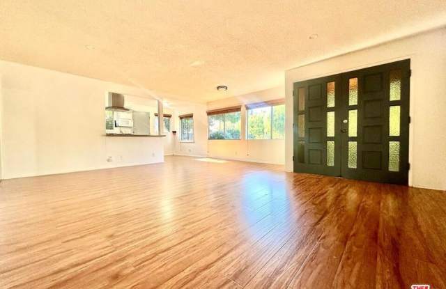 11120 Exposition Blvd - 11120 Exposition Boulevard, Los Angeles, CA 90064