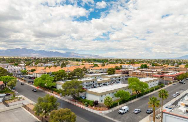 Red Rock Cove-Newly Renovated Apartment Homes Gallery 4