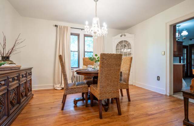 1010 N Country Club Dr Gallery 4