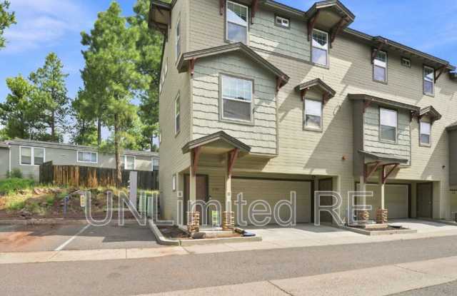 2520 West Pikes Peak Drive Gallery 2