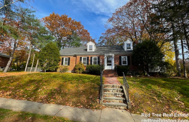 90 Bellingham Road - 90 Bellingham Road, Brookline, MA 02467