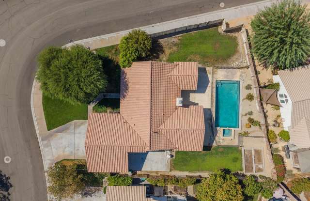 44435 Buttercup Lane Gallery 1
