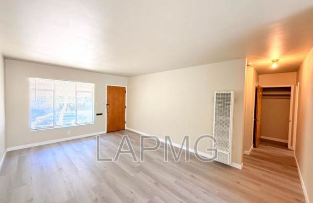318 N. 7th St. Gallery 2