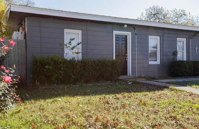 302 E Lindbergh Boulevard Gallery 3