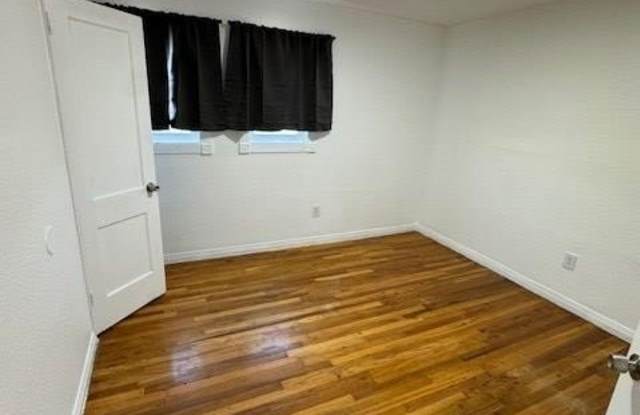 2743 Hilltop Dr photos photos