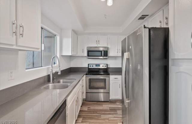 3388 Pavlo Street photos photos