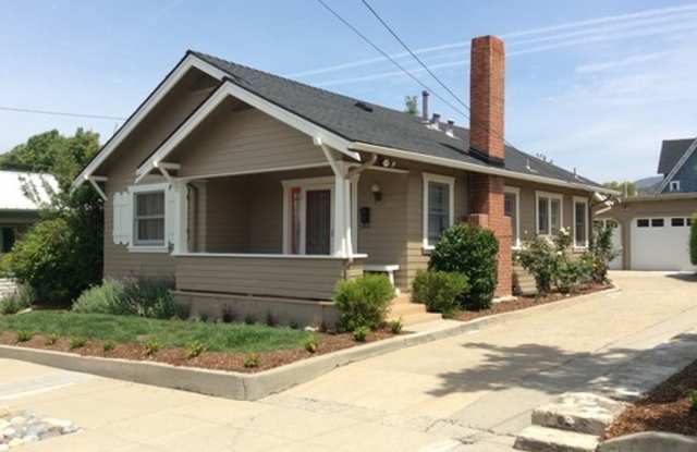 2 Bedroom Bungalow Downtown SLO with Garage photos photos