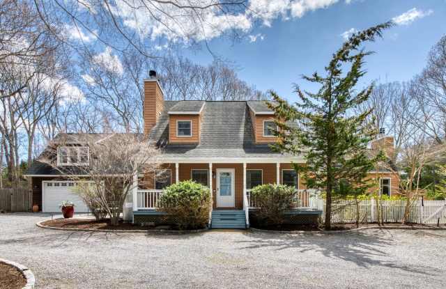 4 Neighborhood House Drive Gallery 2